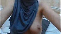 Real Amateur Hijab Hottie With Nice Boobs Masturbate
